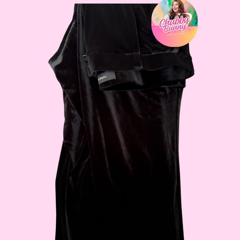 Torrid Relaxed Taper Velvet High-Rise Pant – Soft Stretch Velvet – Size 24R - Picture 6 of 6